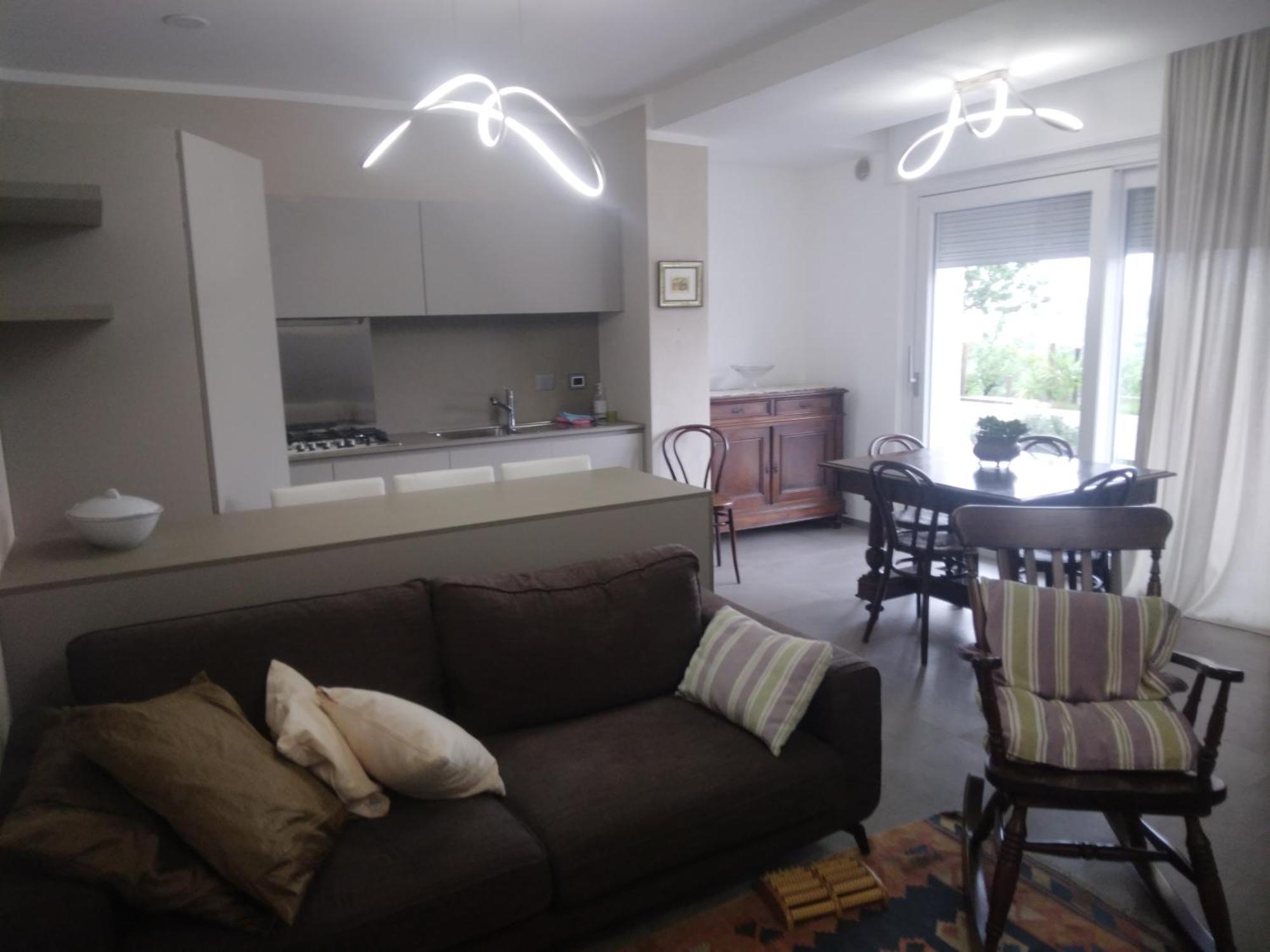 Appartamento Cicci House Alba  Esterno foto